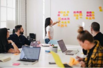Avviso ANCI giovani e impresa - Interventi locali per l’orientamento dei giovani alla cultura d’impresa